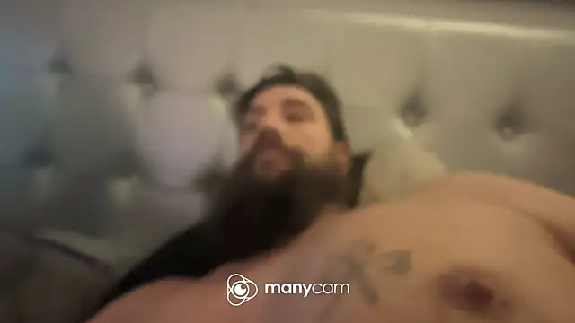 Snapshot of Armyexhibitionistvet chatting on November 13, 2025, 1:31 am Armyexhibitionistvet online show from November 13, 2025, 1:31 am