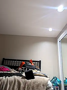 Armyexhibitionistvet online show from February 8, 2026, 3:26 am