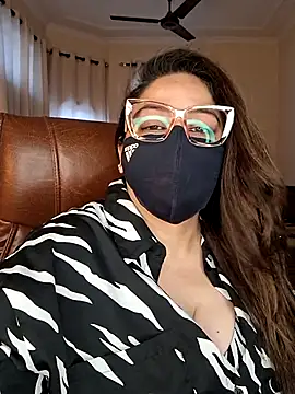 SEXY-Sardarni online show from April 26, 2026, 8:00 am