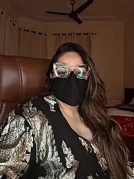 SEXY-Sardarni online show from January 19, 2025, 3:32 pm