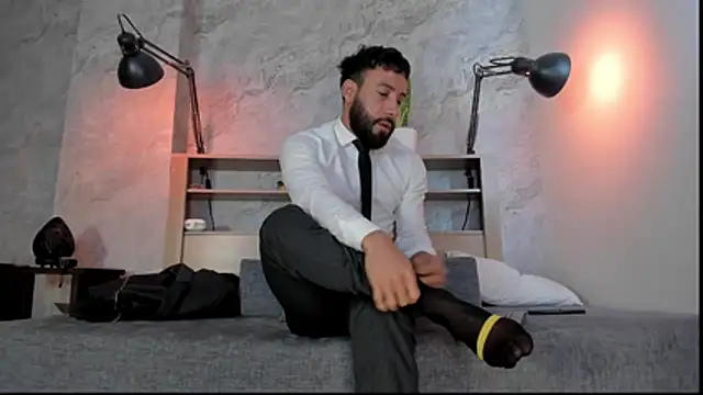 Snapshot of bruno_woods chatting on January 7, 2026, 12:54 pm bruno woods online show from January 7, 2026, 12:54 pm