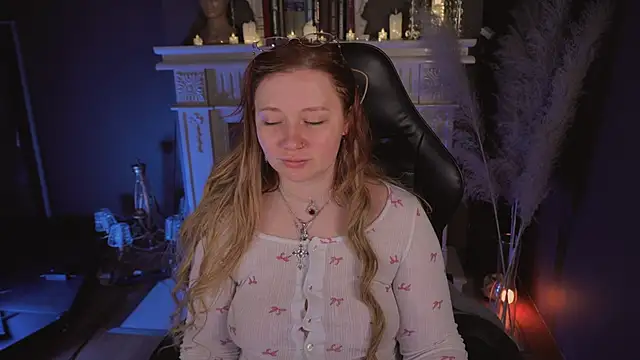 carolina elf online show from January 17, 2026, 5:33 am