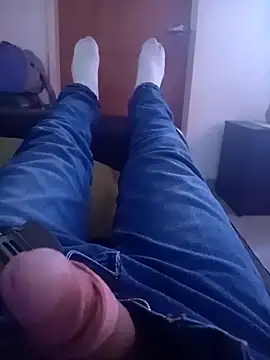 ale5858 online show from October 18, 2025, 11:23 am