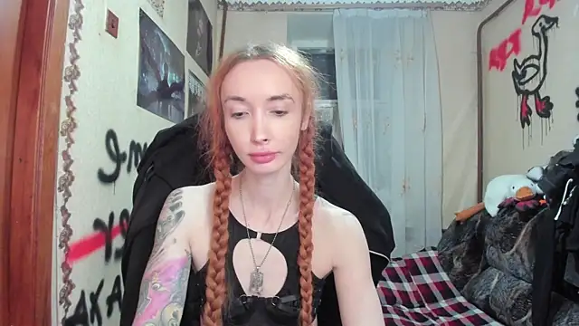 Roxy Silver online show from March 2, 2025, 2:08 am