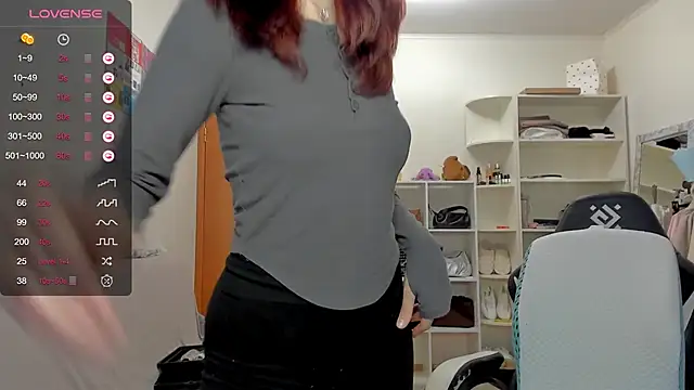 broosnica1 online show from May 18, 2026, 9:36 am