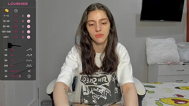 Snapshot of broosnica1 chatting on March 7, 2026, 8:32 am broosnica1 online show from March 7, 2026, 8:32 am