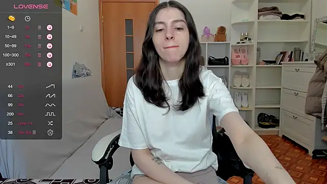 broosnica1 online show from April 24, 2026, 7:32 am