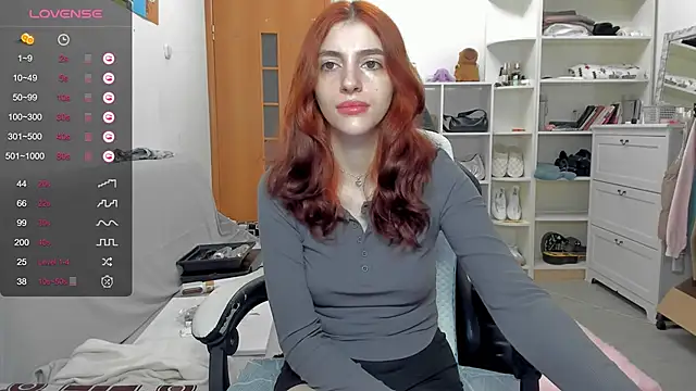 broosnica1 online show from May 25, 2026, 7:18 am