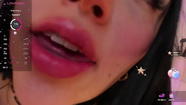 Snapshot of ViolettaHotLatin_ chatting on February 27, 2025, 5:58 pm ViolettaHotLatin online show from February 27, 2025, 5:58 pm