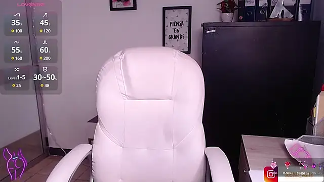 xenia golden online show from February 8, 2025, 12:17 pm