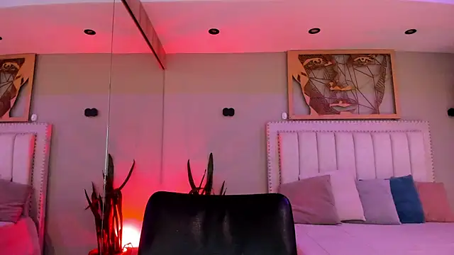  AlejaCruz  online show from November 16, 2025, 5:39 pm