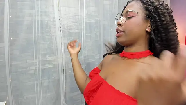 KatieGomez online show from May 22, 2026, 7:45 pm