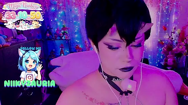 Snapshot of _niiky chatting on May 12, 2026, 4:24 pm niiky online show from May 12, 2026, 4:24 pm