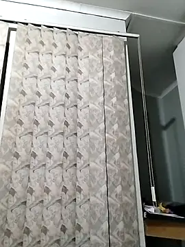 cleopatra-phaedra online show from October 29, 2025, 4:50 pm