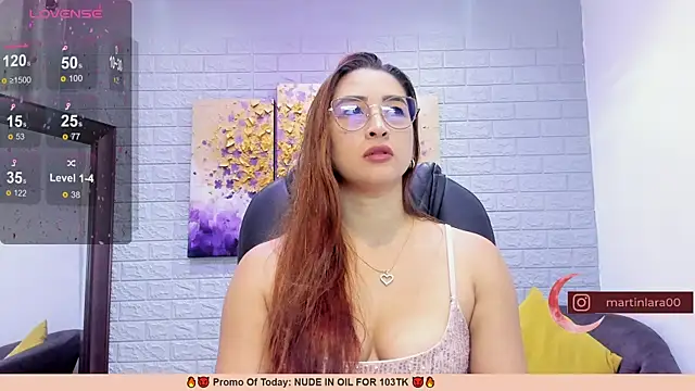 Snapshot of _LaraMom_ chatting on February 27, 2025, 12:23 pm LaraMom online show from February 27, 2025, 12:23 pm