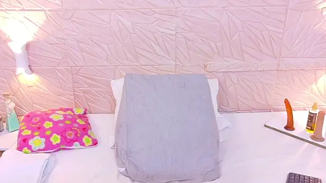 Amarantha love69 online show from November 7, 2025, 2:10 pm