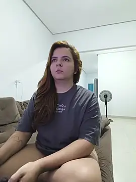 Bruninha Hot10 online show from June 7, 2026, 10:15 pm