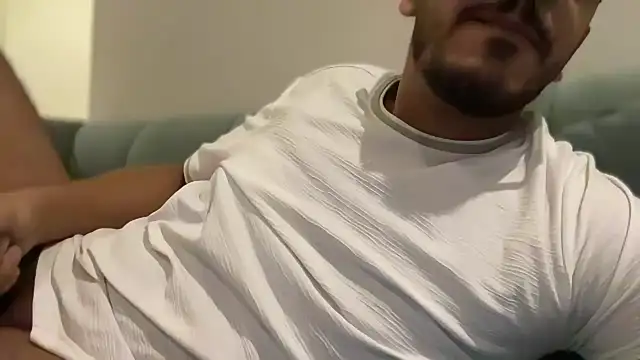 Snapshot of Mooka69 chatting on September 26, 2025, 10:16 pm Mooka69 online show from September 26, 2025, 10:16 pm