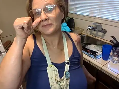 ChileVerde12 online show from May 12, 2026, 7:09 pm