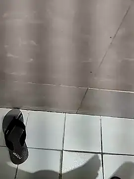 Snapshot of joejoe7 chatting on October 18, 2025, 1:40 am joejoe7 online show from October 18, 2025, 1:40 am