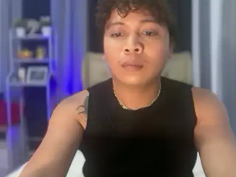 asian sweetboy online show from February 24, 2026, 5:47 pm