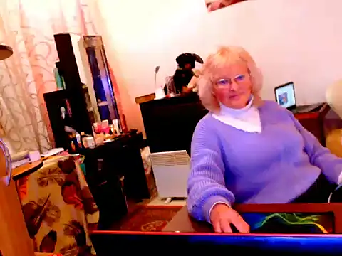 Snapshot of Natali7634 chatting on March 14, 2025, 10:18 am Natali7634 online show from March 14, 2025, 10:18 am