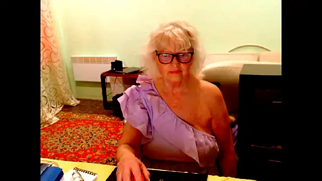 Snapshot of Natali7634 chatting on May 20, 2026, 3:36 am Natali7634 online show from May 20, 2026, 3:36 am