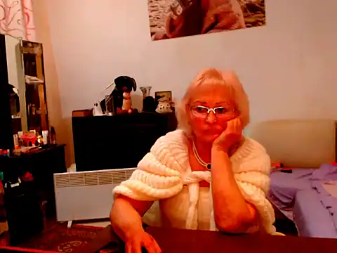 Snapshot of Natali7634 chatting on March 6, 2025, 6:48 pm Natali7634 online show from March 6, 2025, 6:48 pm