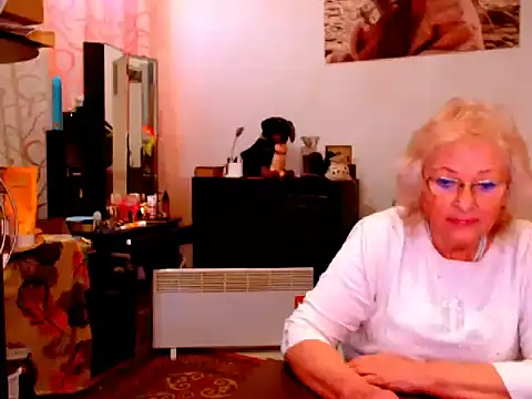 Snapshot of Natali7634 chatting on February 23, 2025, 12:16 pm Natali7634 online show from February 23, 2025, 12:16 pm