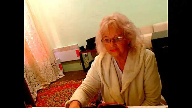 Snapshot of Natali7634 chatting on October 21, 2025, 6:35 am Natali7634 online show from October 21, 2025, 6:35 am