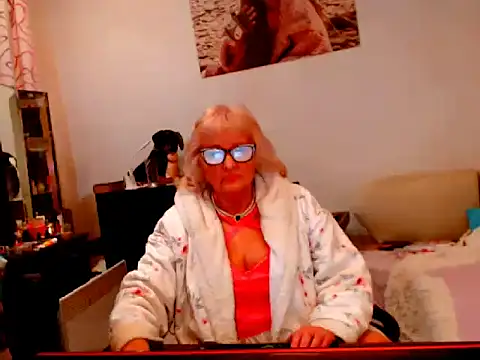 Snapshot of Natali7634 chatting on February 28, 2025, 6:20 pm Natali7634 online show from February 28, 2025, 6:20 pm