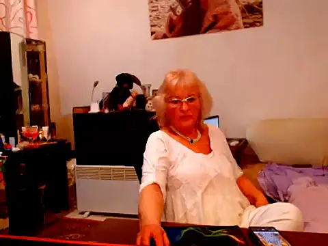 Snapshot of Natali7634 chatting on March 11, 2025, 9:37 pm Natali7634 online show from March 11, 2025, 9:37 pm