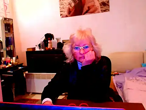 Snapshot of Natali7634 chatting on March 5, 2025, 6:33 am Natali7634 online show from March 5, 2025, 6:33 am