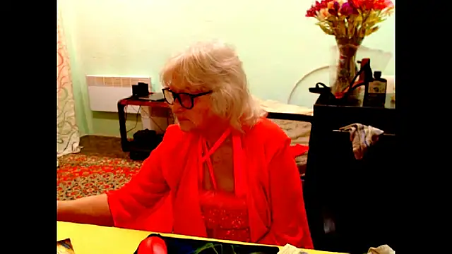Snapshot of Natali7634 chatting on May 9, 2026, 3:43 am Natali7634 online show from May 9, 2026, 3:43 am