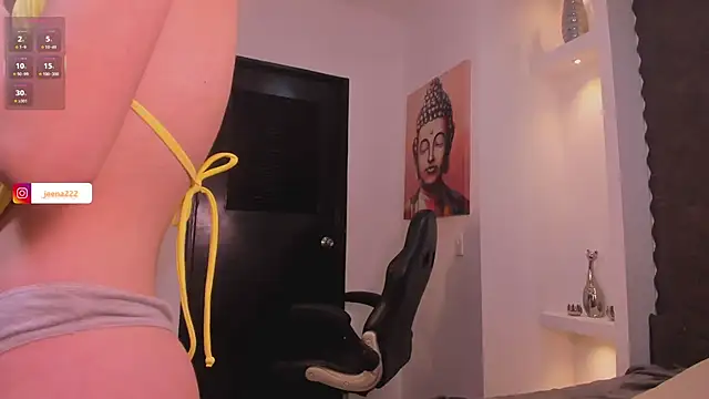 jenaa  online show from September 22, 2025, 12:11 pm