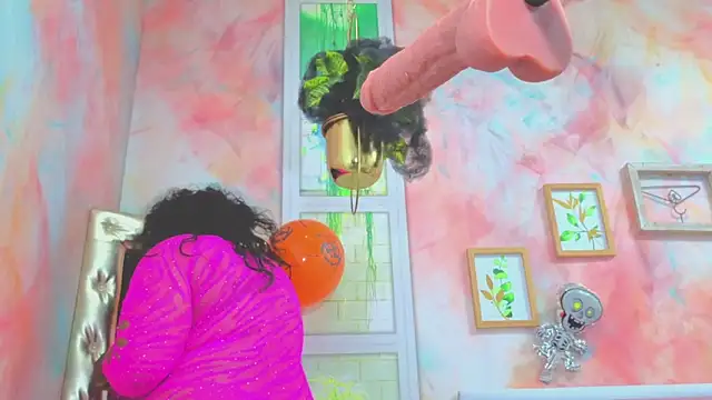 Idiris big online show from October 28, 2025, 2:05 pm