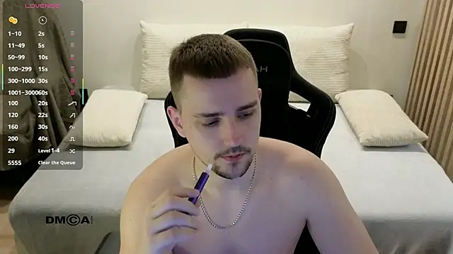 Larstar01 online show from March 27, 2026, 9:27 pm