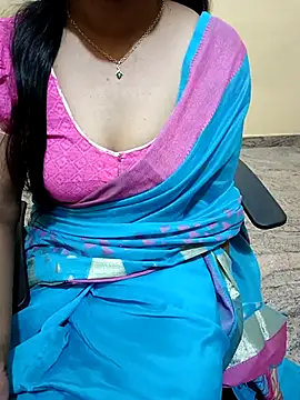 Snapshot of Nithya_05 chatting on September 13, 2025, 6:30 pm Nithya 05 online show from September 13, 2025, 6:30 pm