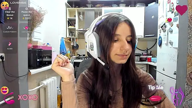  Nika Kik online show from October 27, 2025, 2:51 pm