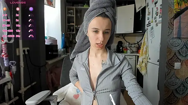  Nika Kik online show from March 31, 2026, 1:13 pm