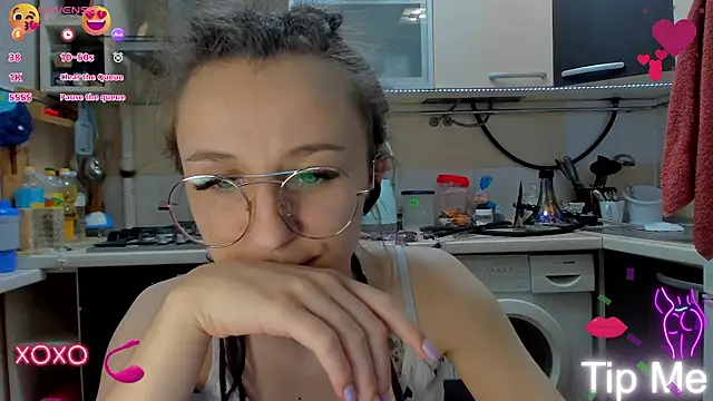  Nika Kik online show from March 12, 2025, 9:35 pm