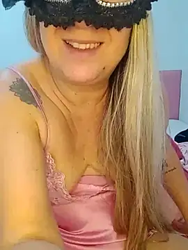 titiasexy online show from July 2, 2026, 1:28 pm