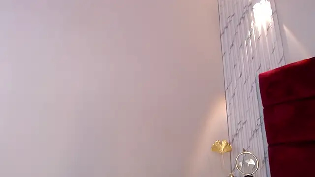 Snapshot of Emmaa_Blonde chatting on September 17, 2025, 1:13 pm Emmaa Blonde online show from September 17, 2025, 1:13 pm