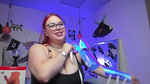 Snapshot of Blair_Elliss chatting on October 28, 2025, 6:40 pm Blair Elliss online show from October 28, 2025, 6:40 pm