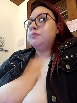 Snapshot of Blair_Elliss chatting on February 19, 2025, 12:57 am Blair Elliss online show from February 19, 2025, 12:57 am