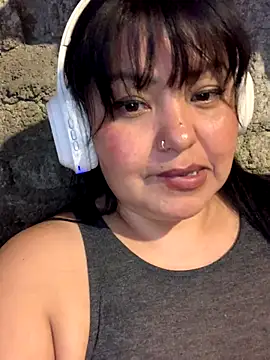 Snapshot of Betillo-76 chatting on November 22, 2025, 10:52 pm Betillo-76 online show from November 22, 2025, 10:52 pm