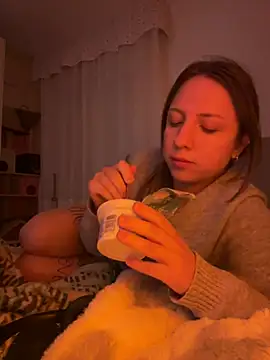 Sashabunny online show from March 19, 2026, 10:43 pm