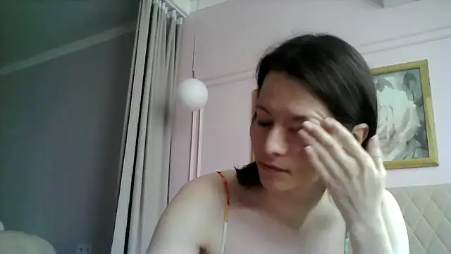 Snapshot of SunElizabeth chatting on March 18, 2025, 6:50 am SunElizabeth online show from March 18, 2025, 6:50 am