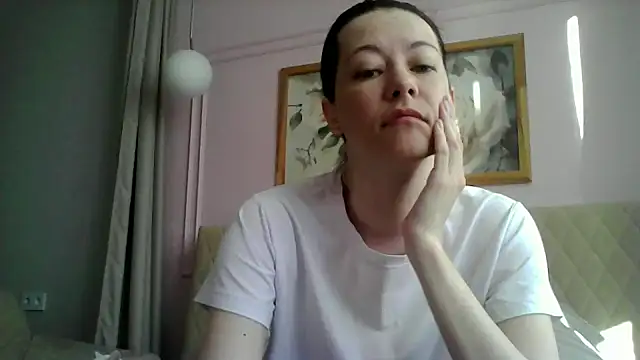 Snapshot of SunElizabeth chatting on March 21, 2025, 4:39 am SunElizabeth online show from March 21, 2025, 4:39 am