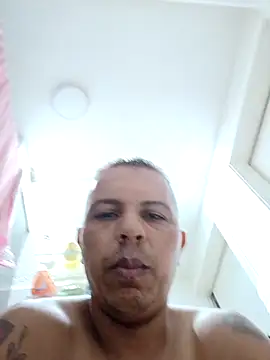 Seductiveblack online show from April 8, 2026, 11:28 pm